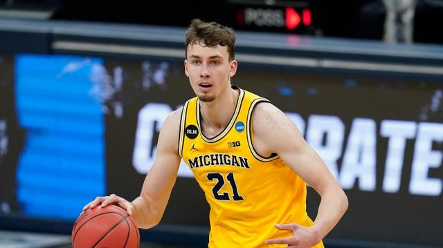 制角落防守 制角落防守